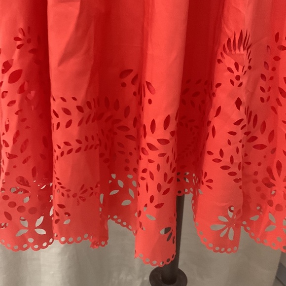 NWT Coral Perforated Design Dress size L - Picture 11 of 17